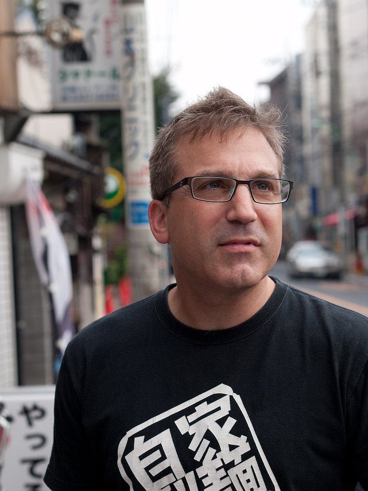 "Ivan Orkin" | He is the owner and chef of "Ivan ramen".
<a href="http://www.ivanramen.com/top_en.html" rel="nofollow">www.ivanramen.com/top_en.html</a>
OLYMPUS E-P1, M.ZUIKO DIGITAL 45mm F1.8