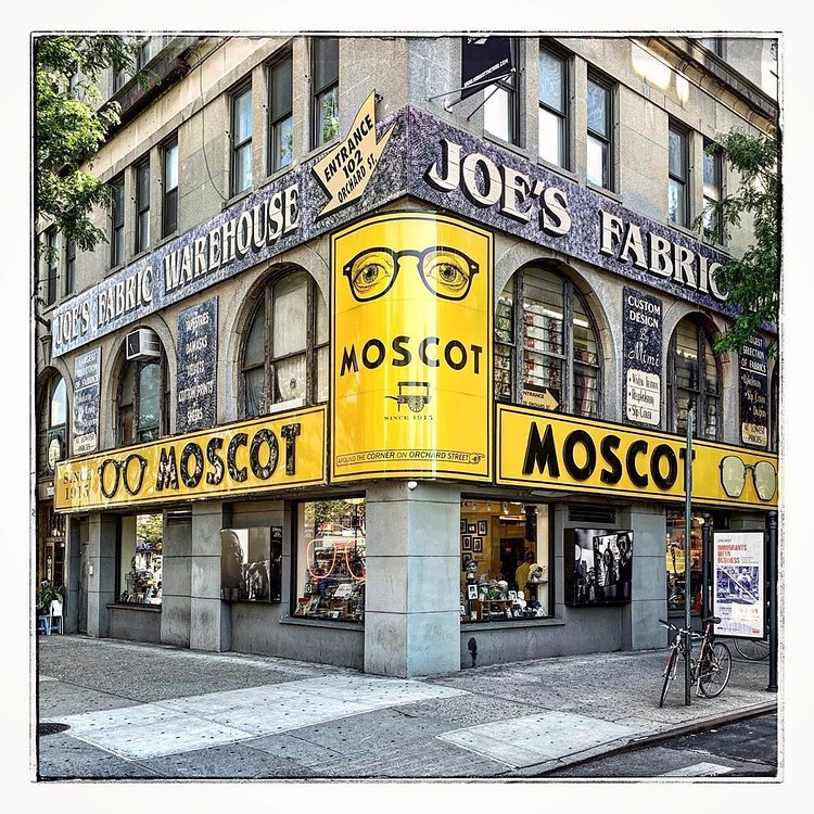 Orchard Street, New York, NY
...
I wear the @moscotnyc Miltzen.