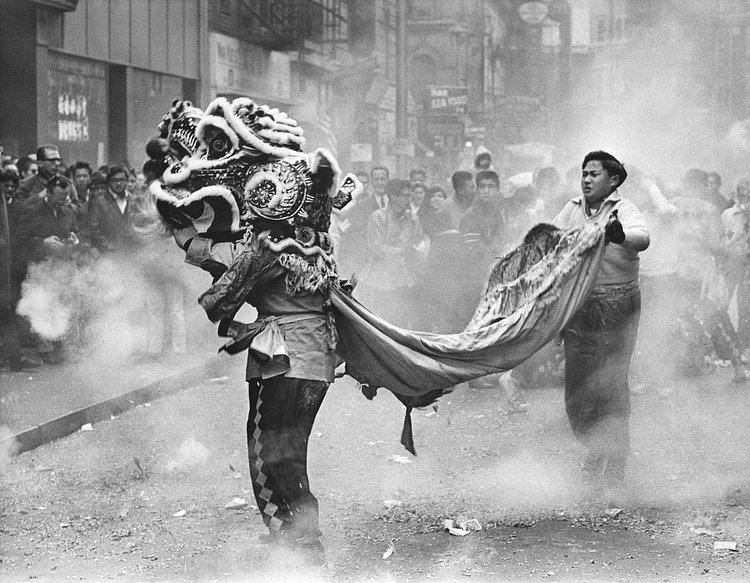Jan. 22, 1966: Chinese New Year celebrations in Manhattan, which was the Year of the Horse. At a hotel, the Roosevelt Raceway recognized the event with an award created for the occasion, which was given to racer Dick Thomas. “A porcelain horse, reputed to be from the collection of Mott and Pell, was presented to Thomas, who was prevailed upon to say, ‘Gung hay fat choy.’ What did he say? Happy New Year!” reported The Times. “For those twin-double horse fans, who seek omens in almost everything, the year — for the Chinese — is 4,664.”