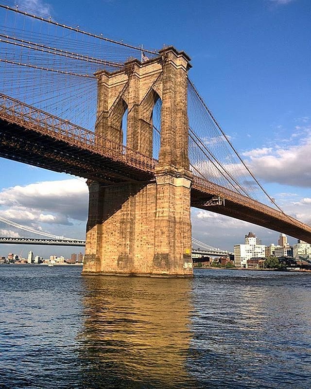Brooklyn Bridge, New York. Photo via @orbit.er #viewingnyc #newyorkcity #newyork