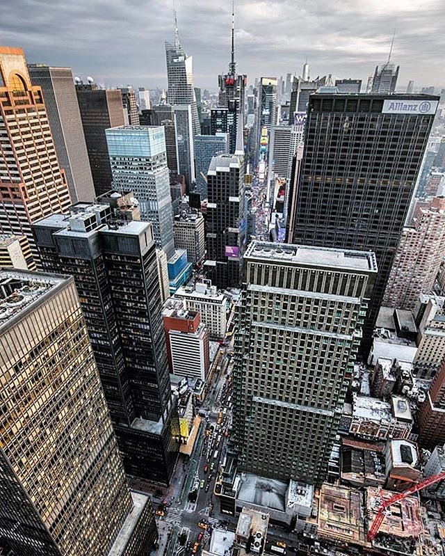 Photo via @lightsensitivity 
#viewingnyc