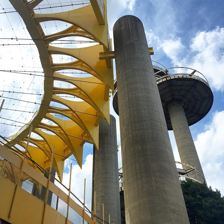 What's left of it the #NewYorkStatePavilion and #TentOfTomorrow . Freshly painted "American Cheese Yellow" according to Ms. Chloe.