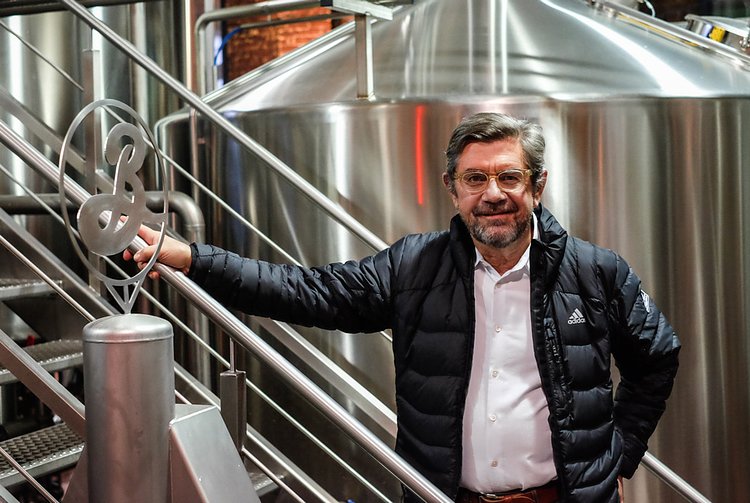 Steve Hindy: Brooklyn Brewery Founder, AP Journalist, Mob Archnemesis