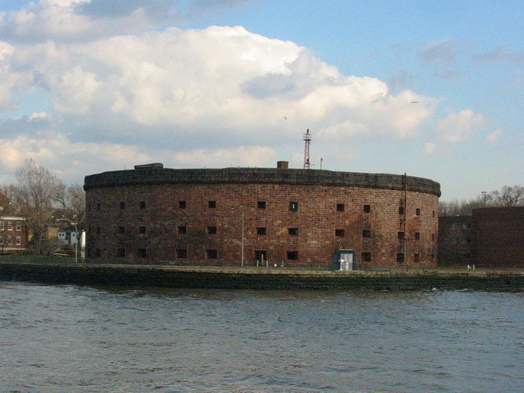 Castle Williams | Castle Williams on Governor's Island was constructed between 1807 and 1811 as a defensive fort protecting New York Harbor.

National Register of Historic Places 72000864