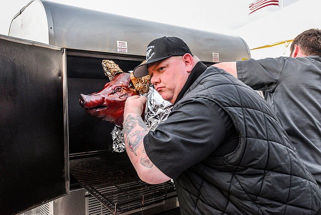 Pitmaster Billy Durney