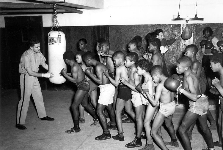Amateur boxing class, Colonial Park Pool, New York, 1942.
