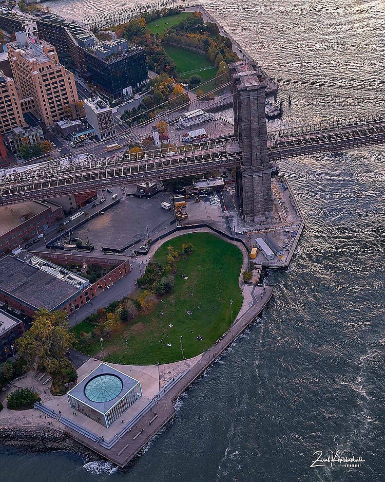 Brooklyn Bridge Park, Brooklyn, New York