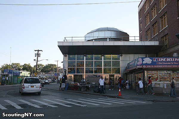 47 - Far Rockaway Mott Ave