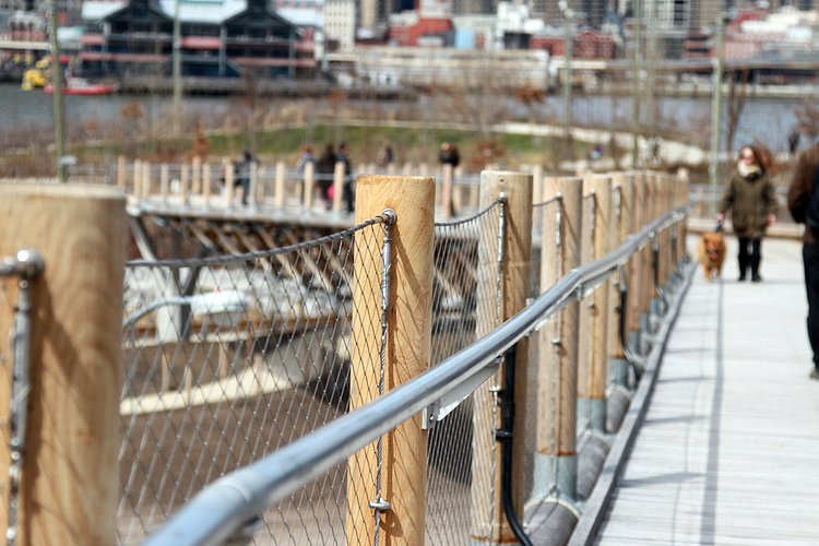 Squibb Park Bridge, Brooklyn Heights