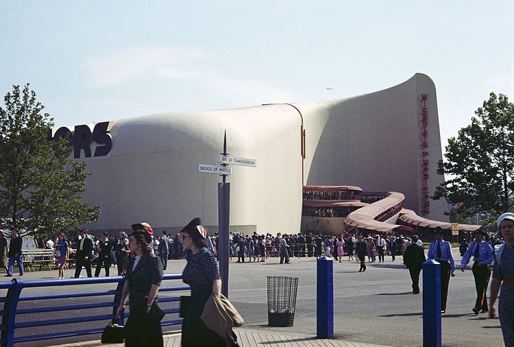 The General Motors Pavilion, with its Highways and Horizons exhibit.