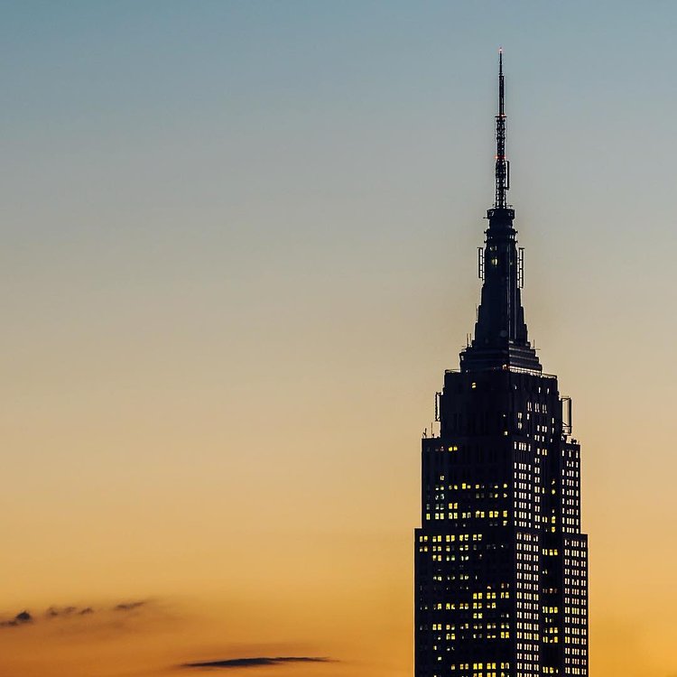 View of the Empire State Building at dusk this evening. Tonight, The iconic building is lit in darkness for Istanbul. ======================================
📸 Shot Information:
🔹 Camera: @NikonUSA D750
🔹 Lens: NIKKOR 70-200mm f/4G
🔹 Focal Length: 200mm
🔹 Aperture: f11.0
🔹 Shutter Speed: 0.8s
🔹 ISO: 320
🔹 Edit: Lightroom CC
======================================
Check out more photos and purchase prints at http://www.javanng.com. DM or email me for other business inquiries or questions about my work.
======================================
#NYC #NewYork #NBC4NY #Manhattan #NewYorkCity #contest #nycprimeshot #icapture_nyc #thebestdestinations #ESBStory #what_i_saw_in_nyc #worldprime #ig_nycity #ig_americas #mynikonlife #ig_northamerica #TimeOutNewYork #myCity_Life #loves_nyc #fox5ny #rsa_streetview #NikonNoFilter #wildnewyork #topnewyorkphoto #Made_in_NY #SeeYourCity #city_of_newyork #nikonforever #newyorklike #NYCLove