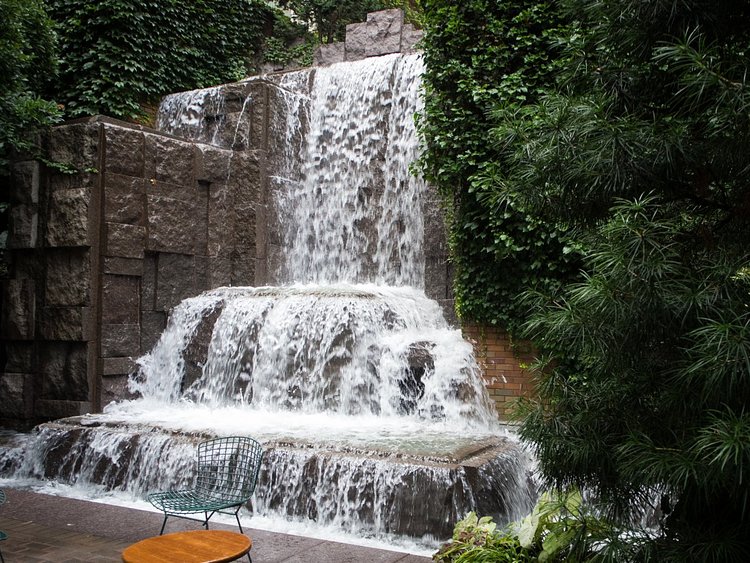 E 51st St. and 3rd Avenue