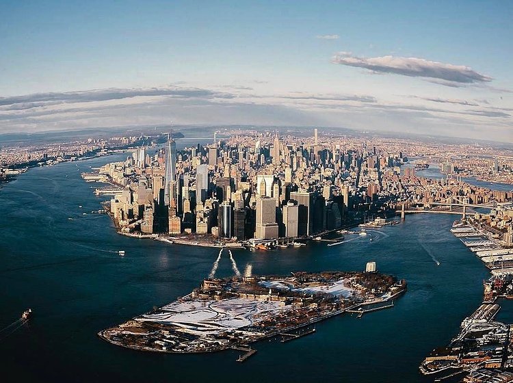 Photo via @misshattan 
#viewingnyc