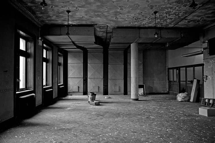 Fort Washington, the front room.