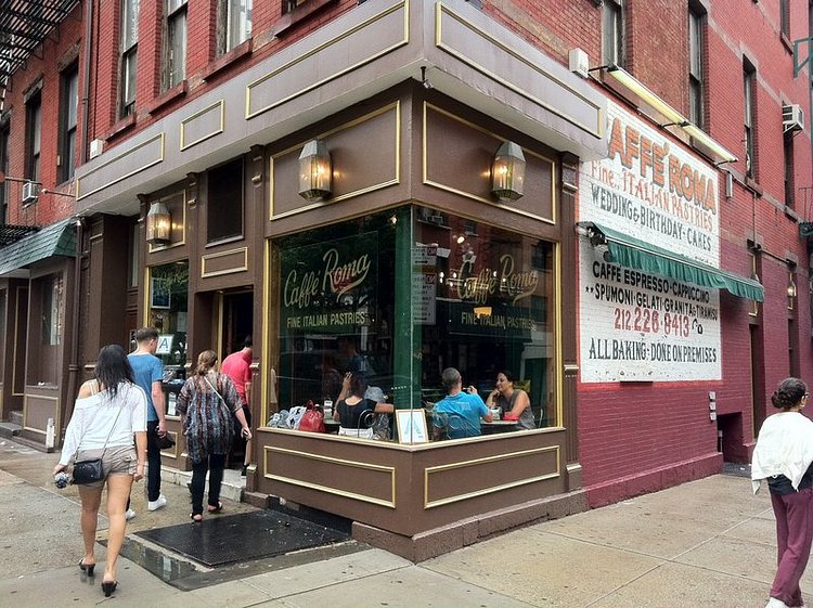 Caffe Roma in Little Italy