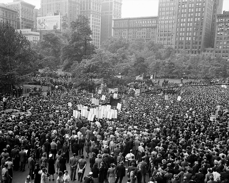 Thousands gather for a rally in Madison Square