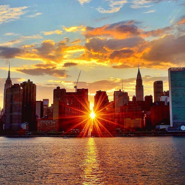 New York, New York. Photo via @gigi.nyc #viewingnyc #newyorkcity #newyork