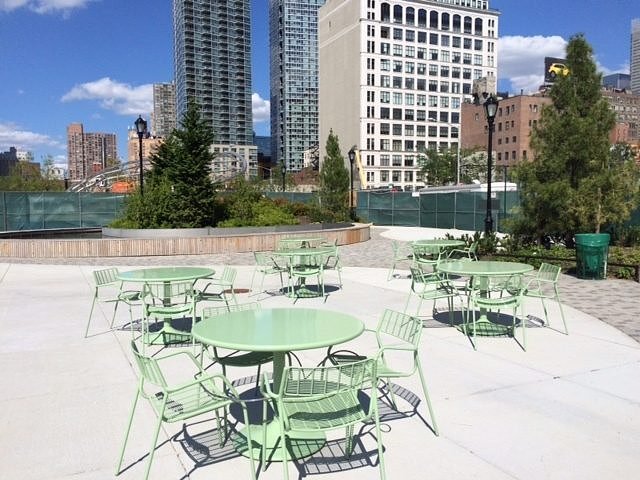 Hudson Yards Park Is Official Ready for Visitors
