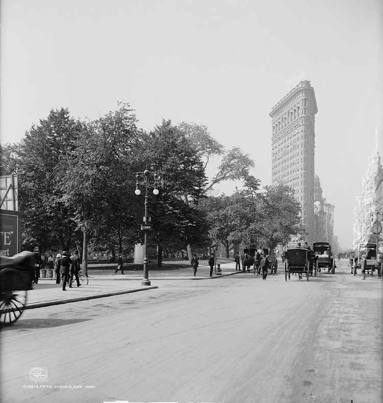Around The Flatiron Building, 1906