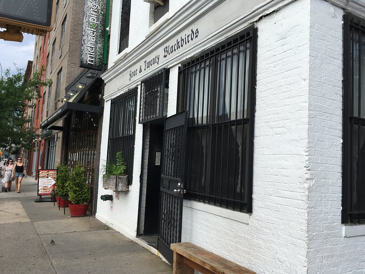 Four & Twenty Blackbirds Exterior