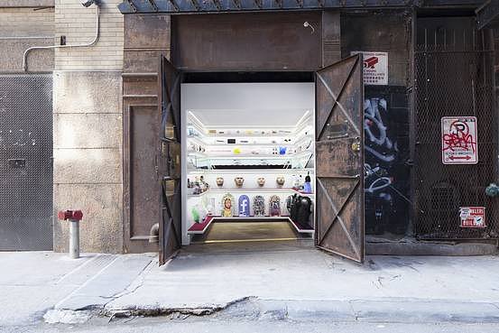 The exterior of a Mmuseumm exhibit