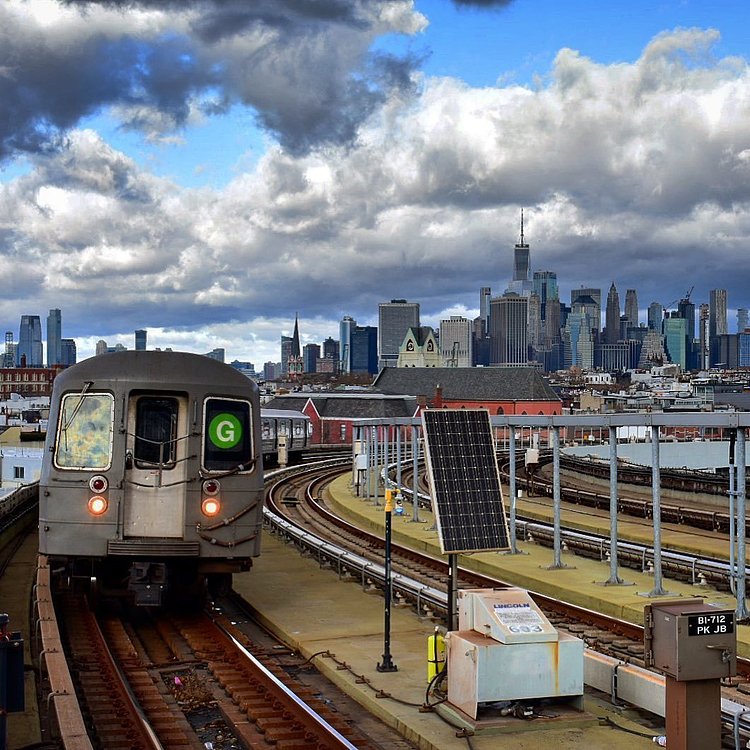G Train, Brooklyn, New York