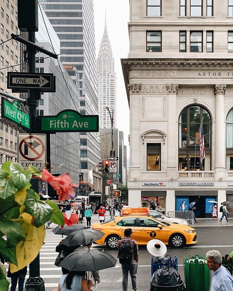 5th Avenue and 42nd Street
