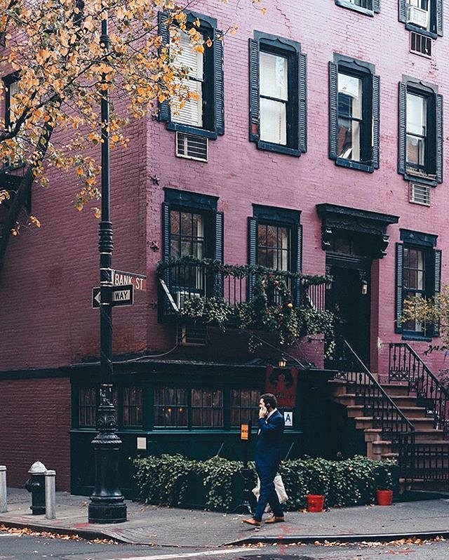 Photo via @monaris_ 
West Village

#viewingnyc