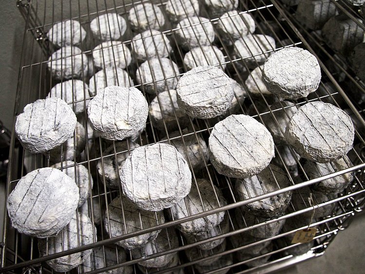 The Bloomy Rind Cave, Murray's Cheese Long Island City