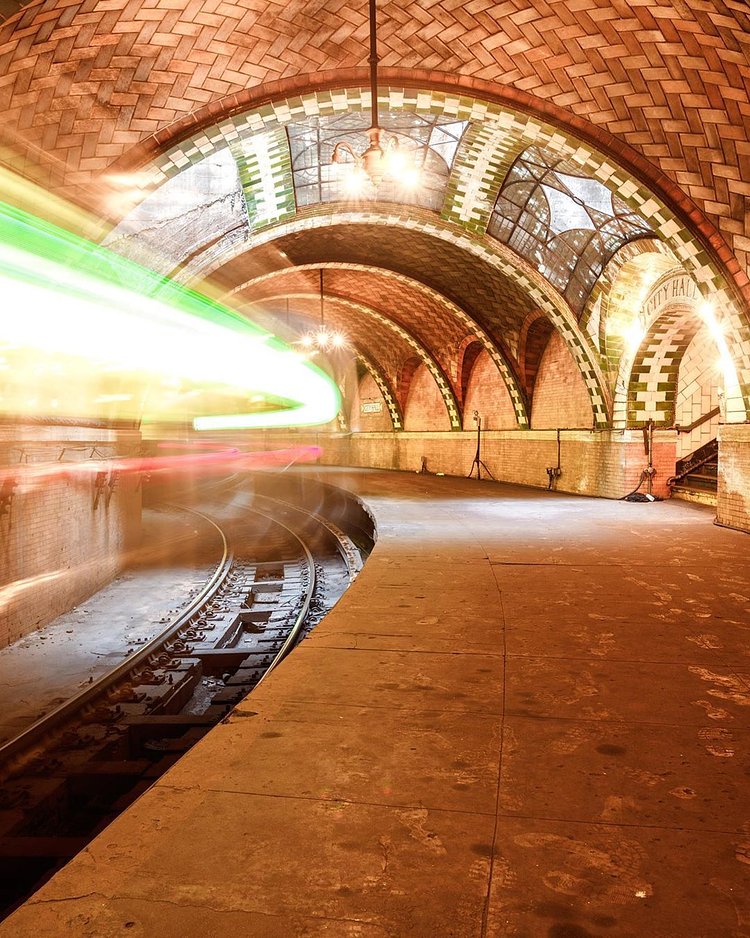 Abandoned City Hall Subway Station