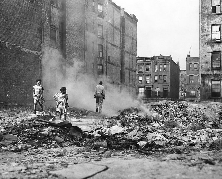 A nightmare for the city’s sanitation workers and mysophobes as The Times reported that a “survey of the areas flanking the New York Central Railroad elevated structure along Park Avenue, where Harlem merges with the Upper East Side, revealed side street conditions even more foul than those that can be seen daily by thousands of railroad travelers.” The commissioner of housing and buildings, fretting about a citywide problem of accumulating refuse, said it was “almost unbelievable what piles up overnight.””