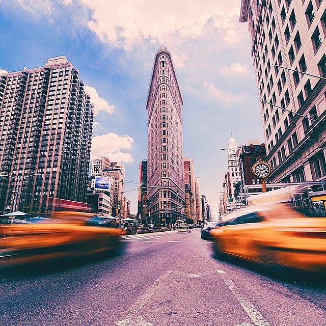 • Flatiron Building •

Here's my DSLR shot of the stunning Flatiron building in Manhattan! I love the design of this building and its a really New York icon in my eyes! This was made of 2 photos to capture both taxis! ☀️
