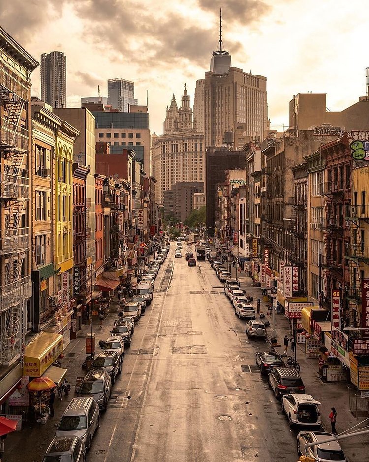 East Broadway, Chinatown, Manhattan.