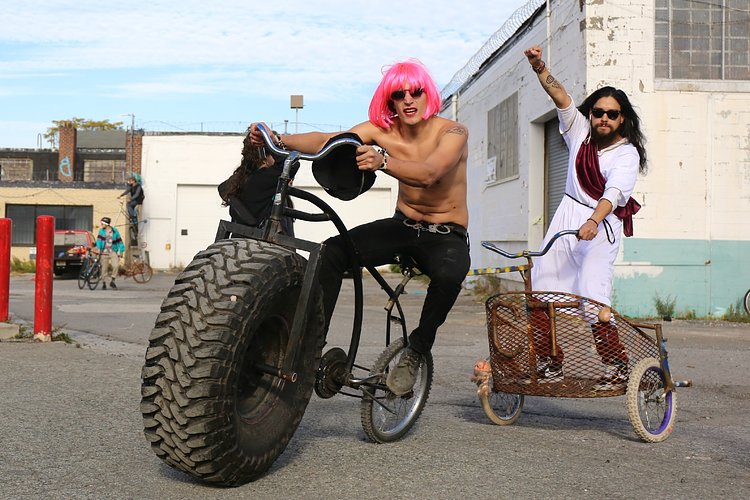 Black Label's Insane Bike Kill