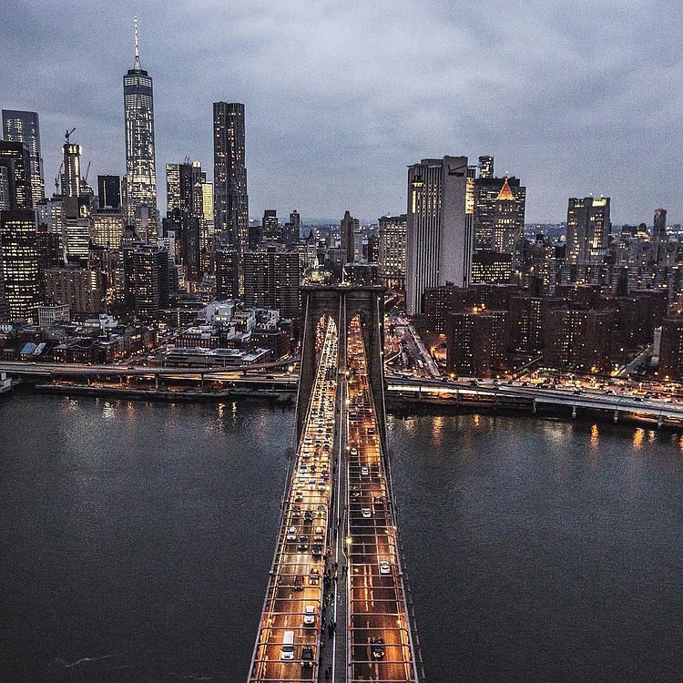 Photo by @dark.cyanide 
#Brooklynbridge  #freedomtower  #oneworldtradecenter  #Brooklyn  #manhattan  #nyc  #nYnY  #NewYork  #newyorkcity  #what_i_saw_in_nyc 