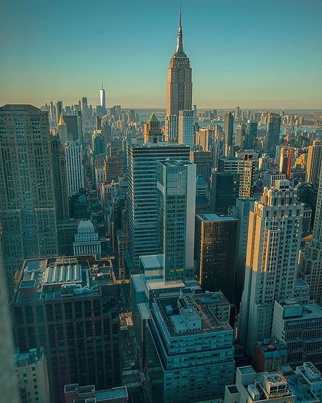 New York, New York. Photo via @fallinginlovewithnyc #viewingnyc #newyorkcity #newyork