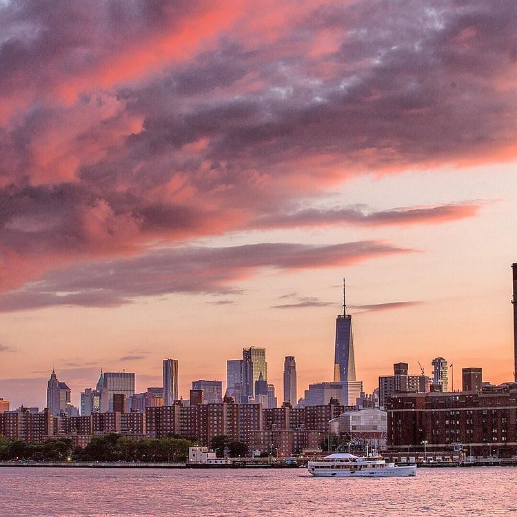 New York, New York. Photo via @matthewchimeraphotography #viewingnyc #newyorkcity #newyork