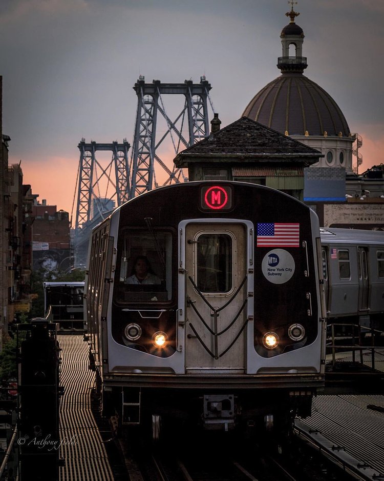 M Train, Marcy Avenue, Williamsburg, Brooklyn
