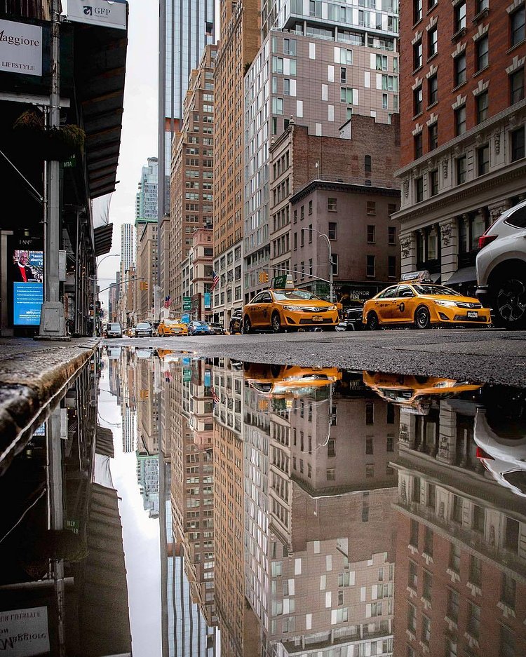 5th Avenue and 26th Street, Manhattan