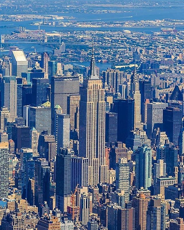 New York, New York. Photo via @killahwave #viewingnyc #newyorkcity #newyork #nyc