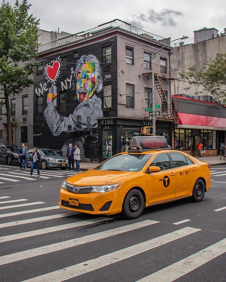 Kobra Mural on 21st St and 8th Ave 