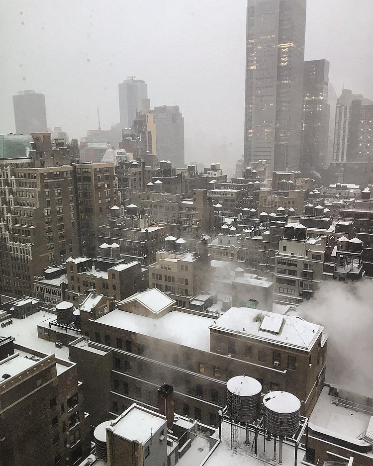 بفرماييد برف 🌨❄️🌨هورا