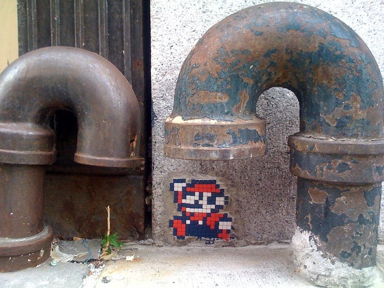 New Mario Space Invader mural on our block | 500 block of 23rd Street, NYC. (<a href="http://www.flickr.com/photos/moth/map/?photo=3769731824&amp;zl=1">map</a>)