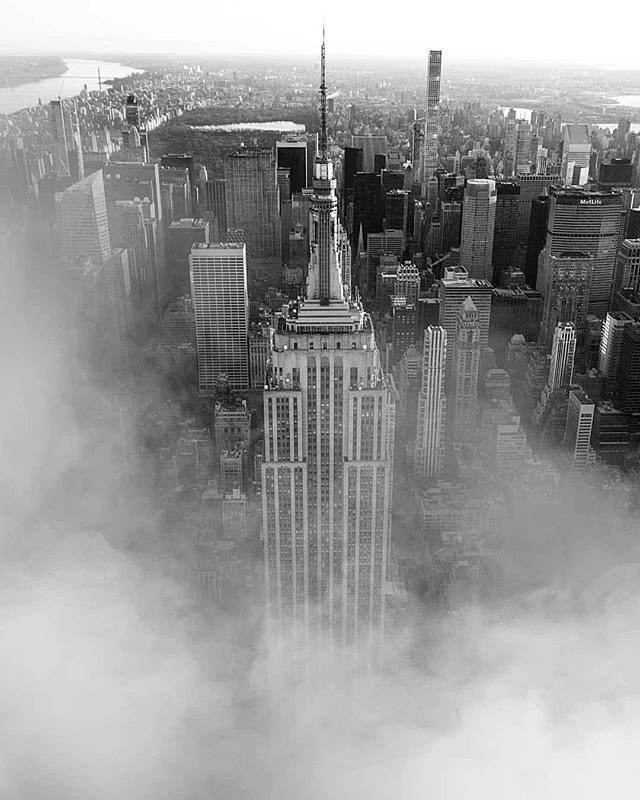 Empire State Building, New York. Photo via @m_bautista330 #viewingnyc #newyork #newyorkcity #nyc #empirestatebuilding