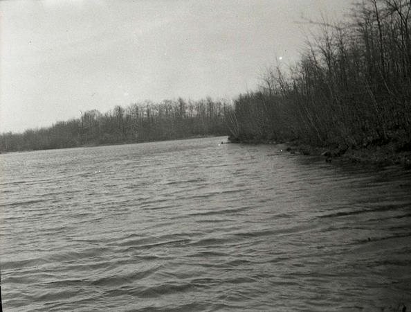Flagg Pond, Staten Island circa 1938. (From the Collection of the Staten Island Museum)