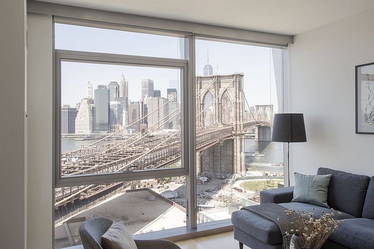 Though the views are different in each unit, the fact that the 60 Water is a mere 85 feet from the Brooklyn Bridge is definitely a plus.