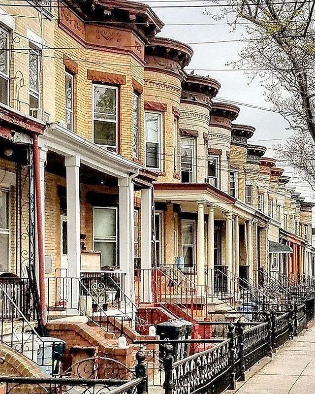 Woodhaven, Queens. Photo via @rochdalian #viewingnyc