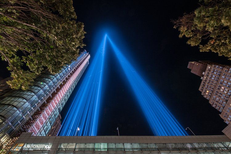 Up Close | The Tribute in Light, as viewed from the base of the memorial. 