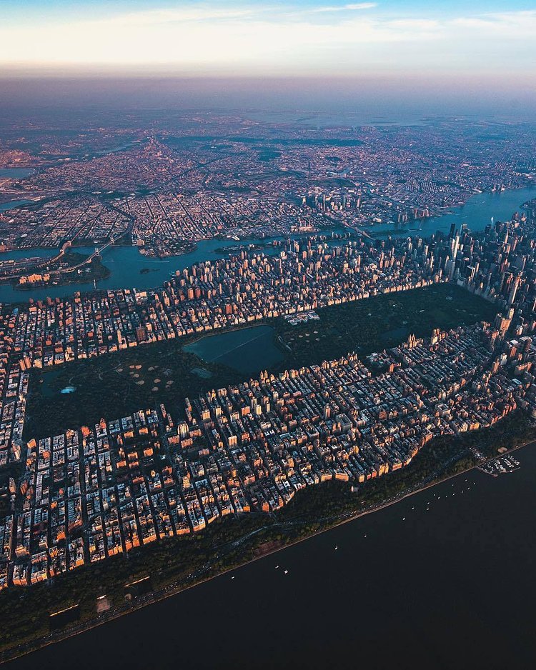 New York, New York. Photo via @killianmoore #viewingnyc #newyork #newyorkcity #nyc