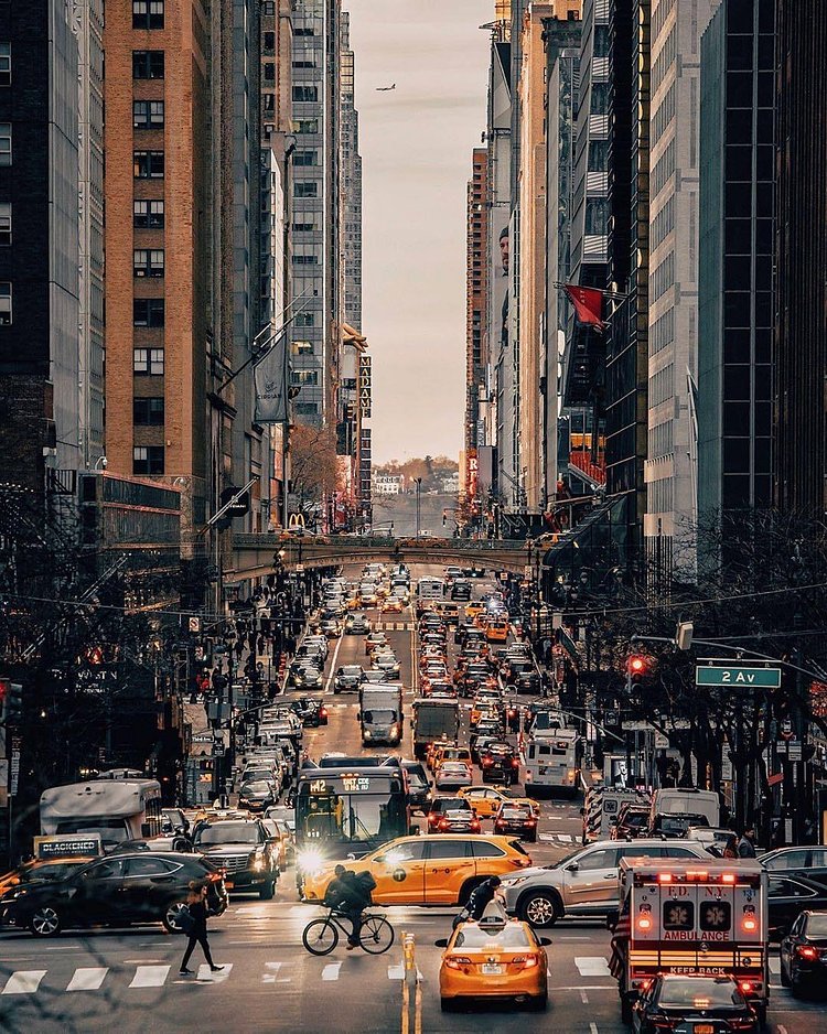 42nd Street, Manhattan. Photo via @joethommas #viewingnyc #nyc #newyork #newyorkcity #42ndstreet